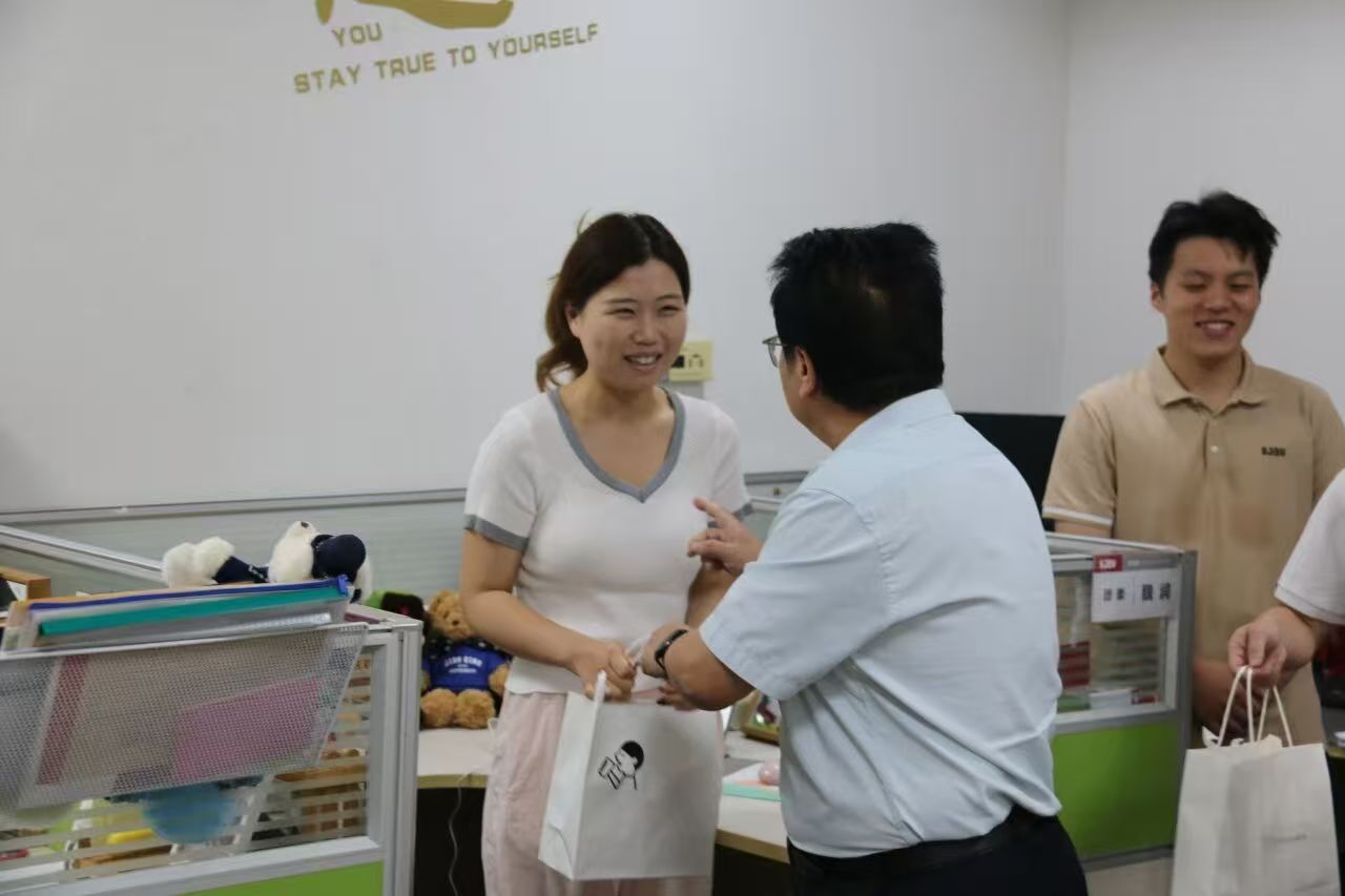 大阳城集团官网安全访问副书记
